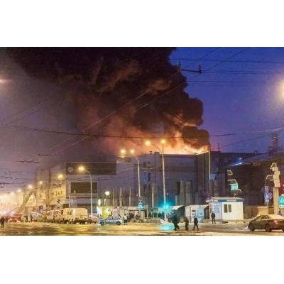 俄大火親歷者：同樣是高樓大廈遇到火災，看看別人家是怎么做的吧